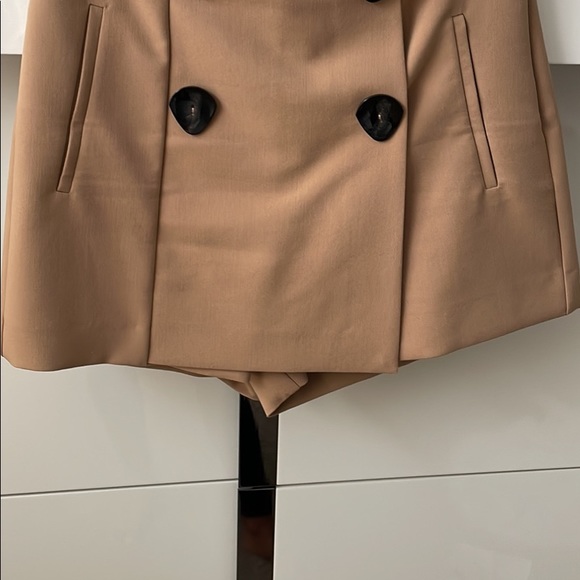 Zara / Aritzia/ - Picture 5 of 16